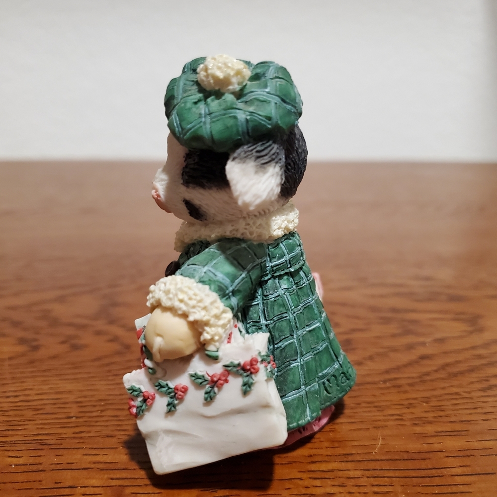 Mary's Moo Moos "Shop Till The Cows Come Home" Figurine - Picture 2 of 6